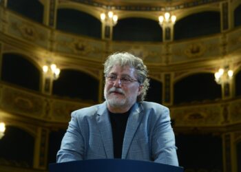 World-class tenor José Cura in Malta