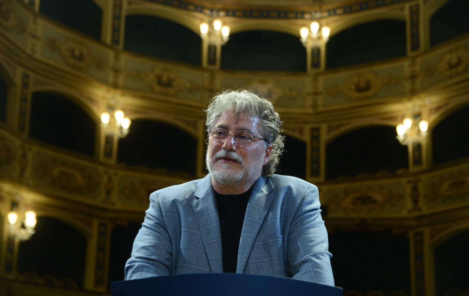 World-class tenor José Cura in Malta