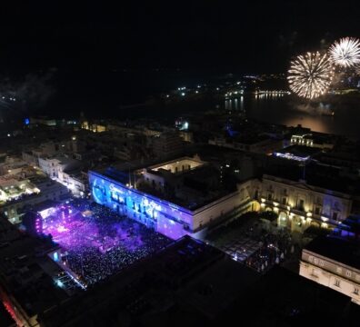 A photo showing St George's Square during the national new Year's Eve celebrations