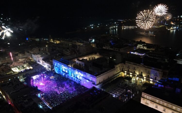 A photo showing St George's Square during the national new Year's Eve celebrations