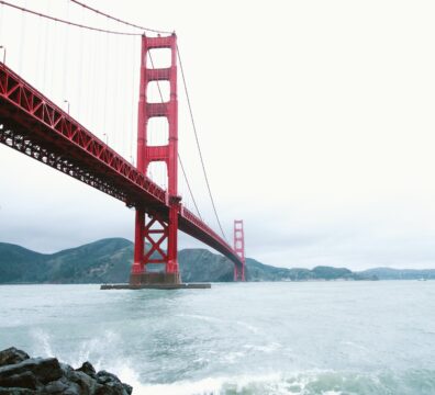 An image of a brigde built over the ocean